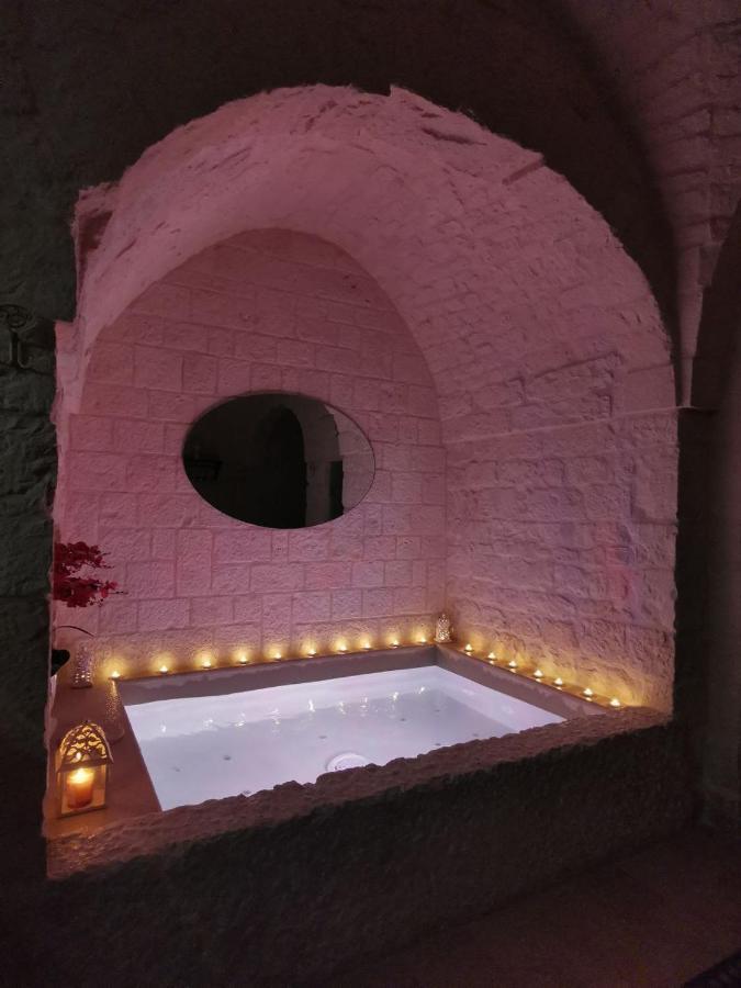 A Casodd' - Luxury Suite Ceglie Messapica Bagian luar foto
