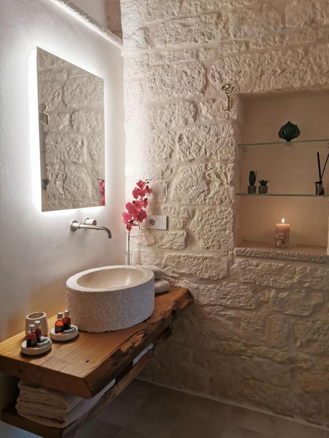 A Casodd' - Luxury Suite Ceglie Messapica Bagian luar foto